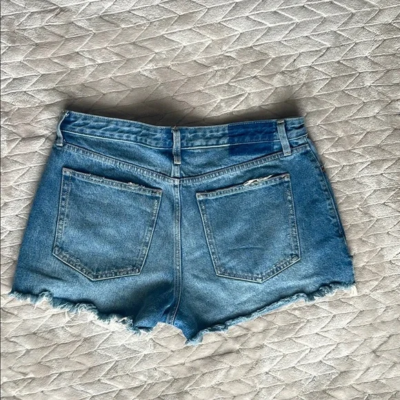 EUC Abercrombie & Fitch Annie High Rise Shorts - Picture 3 of 5